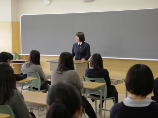 日出学園の動画をご紹介します