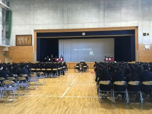 中高生徒総会が行われました