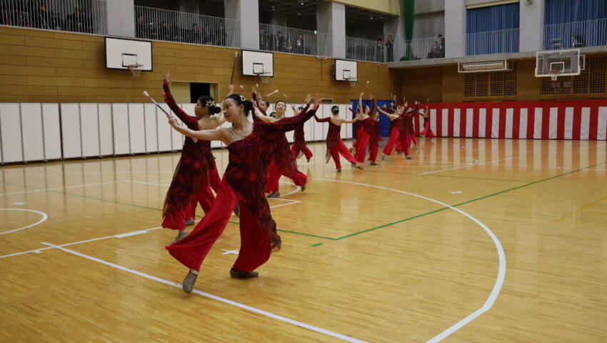 高等学校バトントワーリング部演技